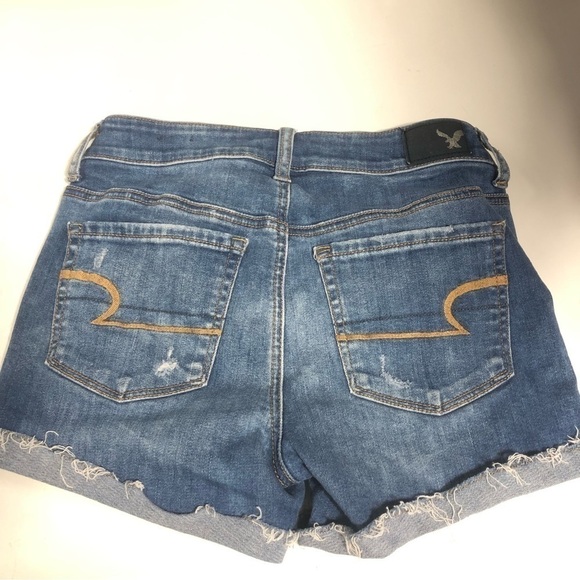 AMERICAN Eagle Hi-Rise Distressed Jean Shorts, size 4 - Picture 5 of 10